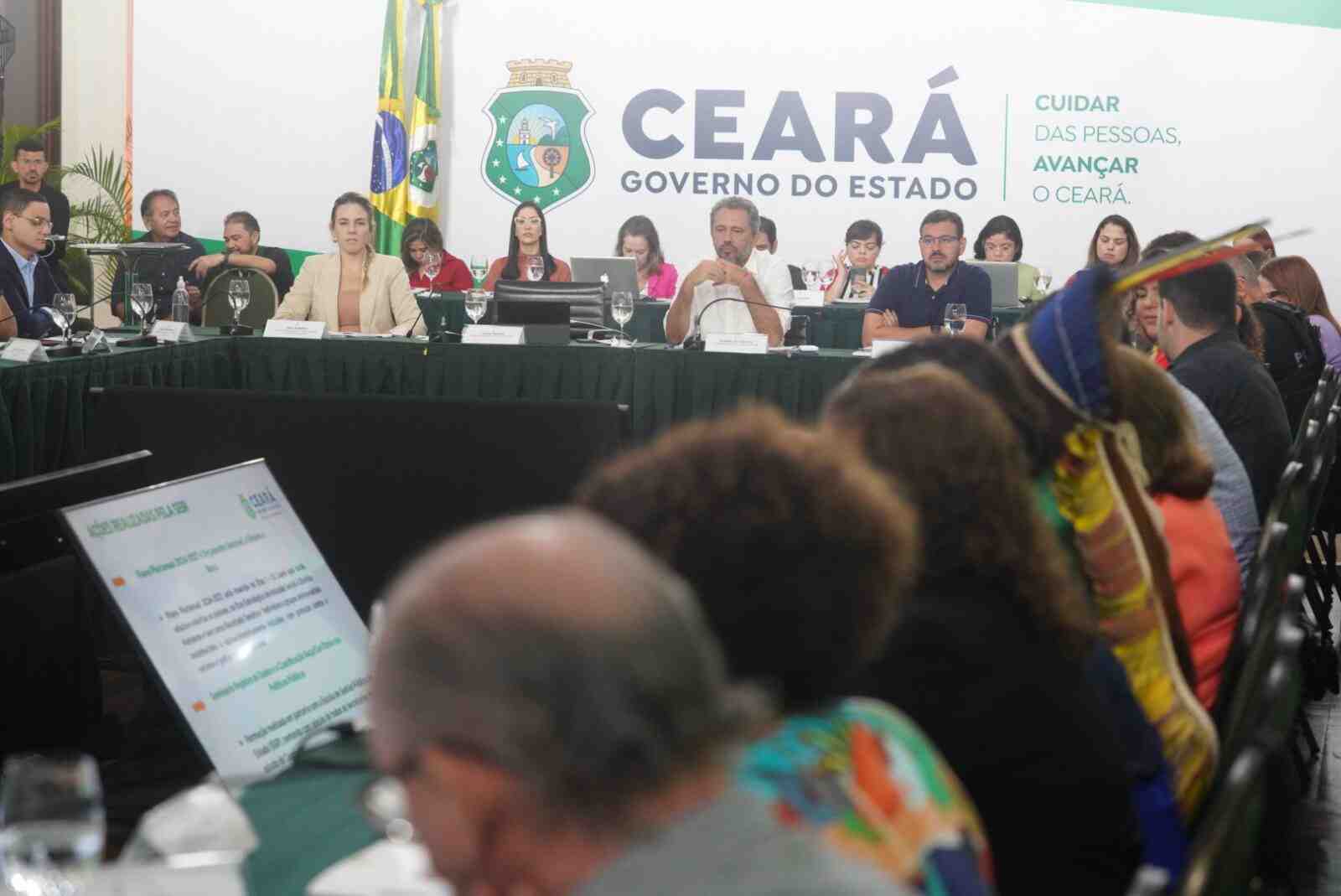 230729 REUNIAO SECRETARIADO CG9472 1