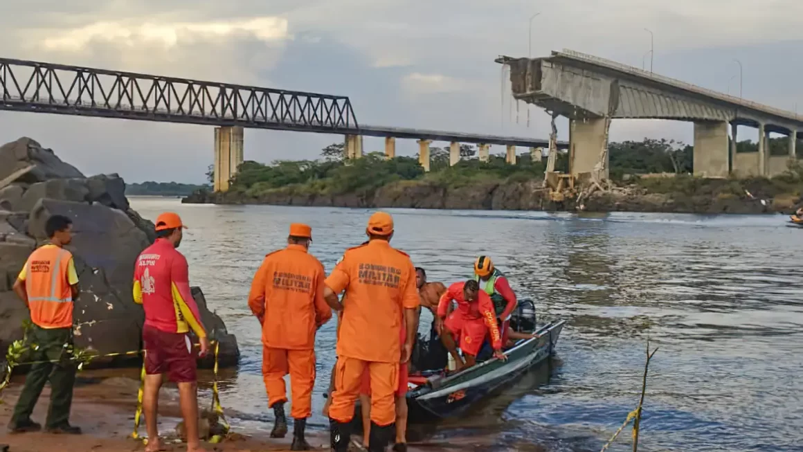 Chega a seis número de corpos resgatados de queda de ponte no Maranhão