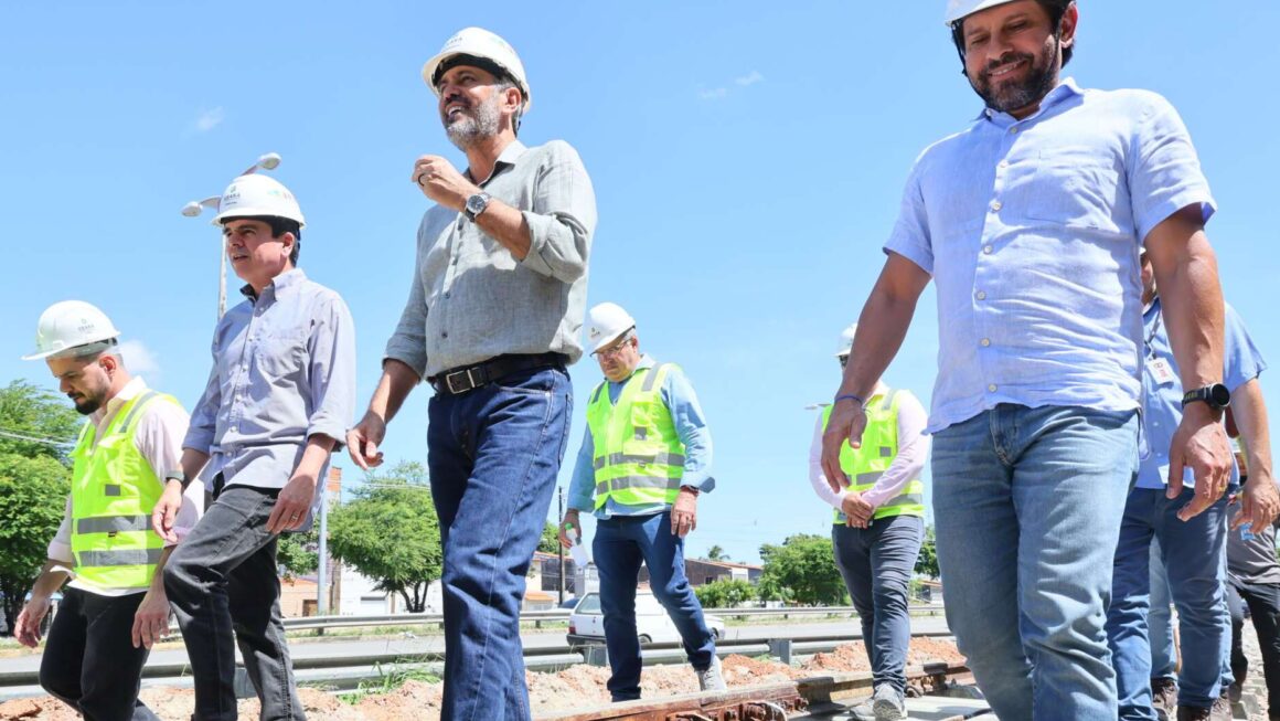 Governador do Ceará Elmano de Freitas anuncia que ordem de serviço da Linha VLT Aeroporto-Castel será assinada semana que vem