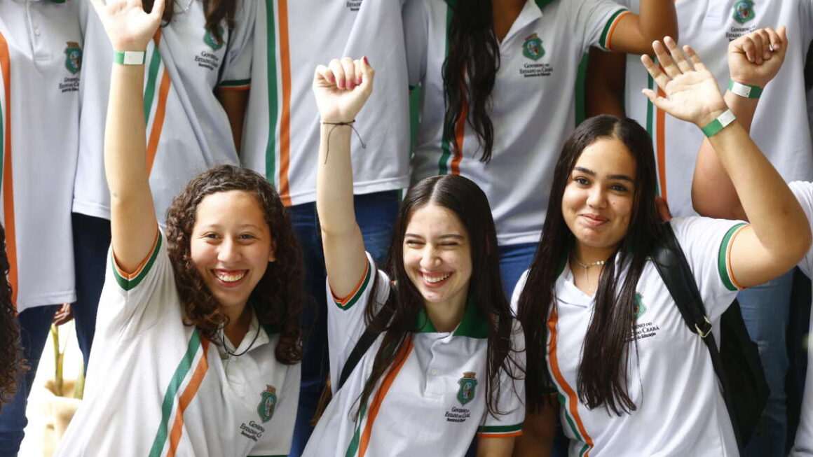 Projeto cearense de educação integral é reconhecido como inspiração pelo MEC