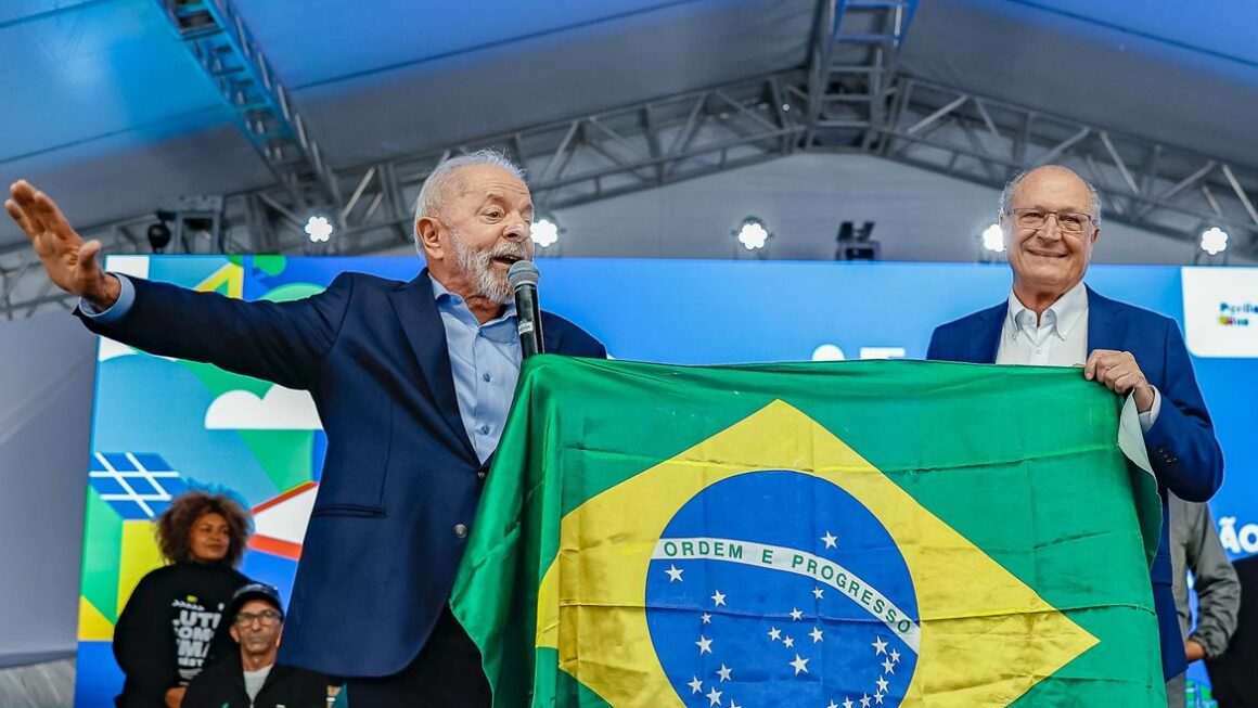 Lula diz que Bolsonaro agiu como o traidor de Tiradentes