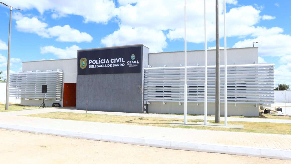 População de Barro no interior do Ceará recebe do Governo do Ceará nova Delegacia e Centro de Educação Infantil