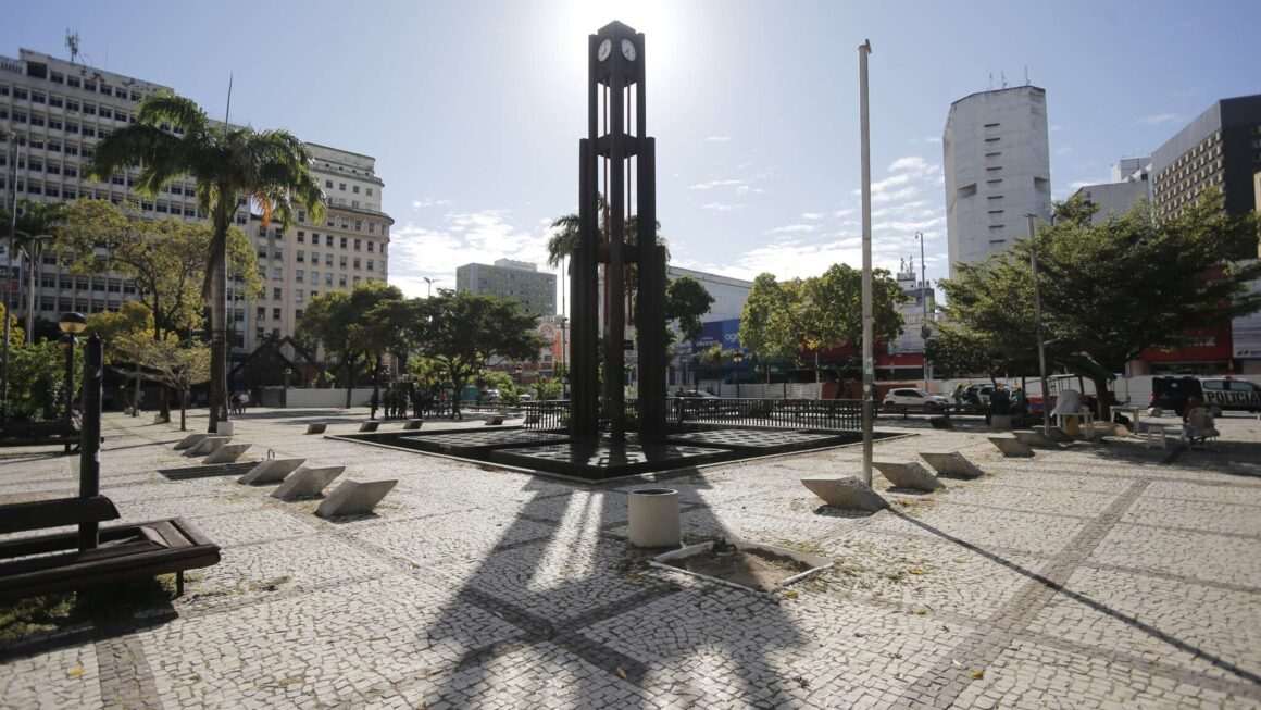 Praça do Ferreira ganhará requalificação com investimento do Governo do Ceará e Prefeitura de Fortaleza