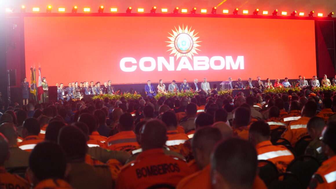 Mais de 2,5 mil bombeiros participam no Ceará do “Conabom”, maior evento do gênero na América Latina