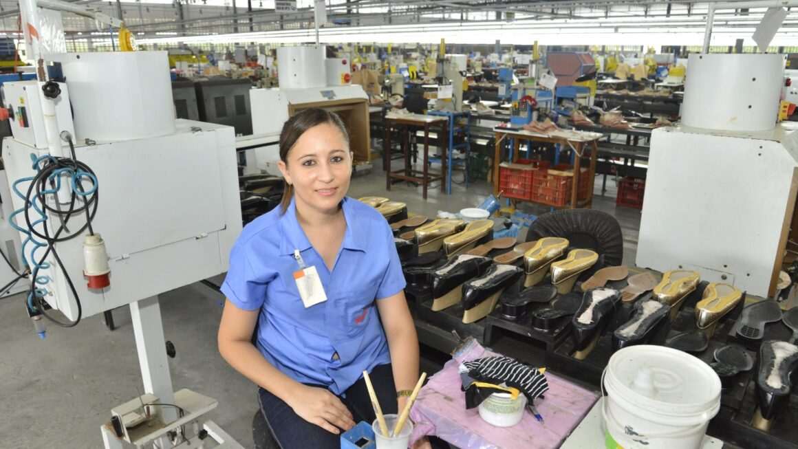 Indústria do Ceará registra segundo maior saldo de empregos das regiões Norte, Nordeste e Centro Oeste em julho