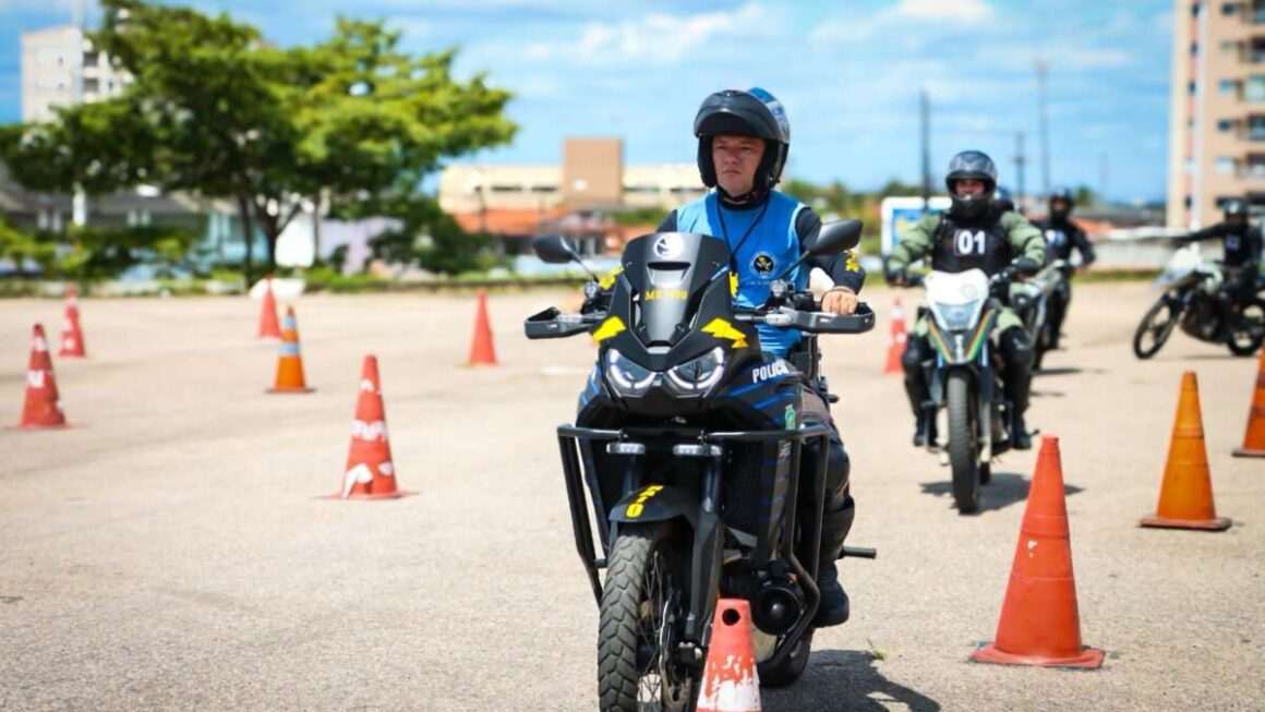 Policiais militares do Ceará e de Rondônia iniciam Curso Especial de Policiamento com Motocicletas da Aesp/CE