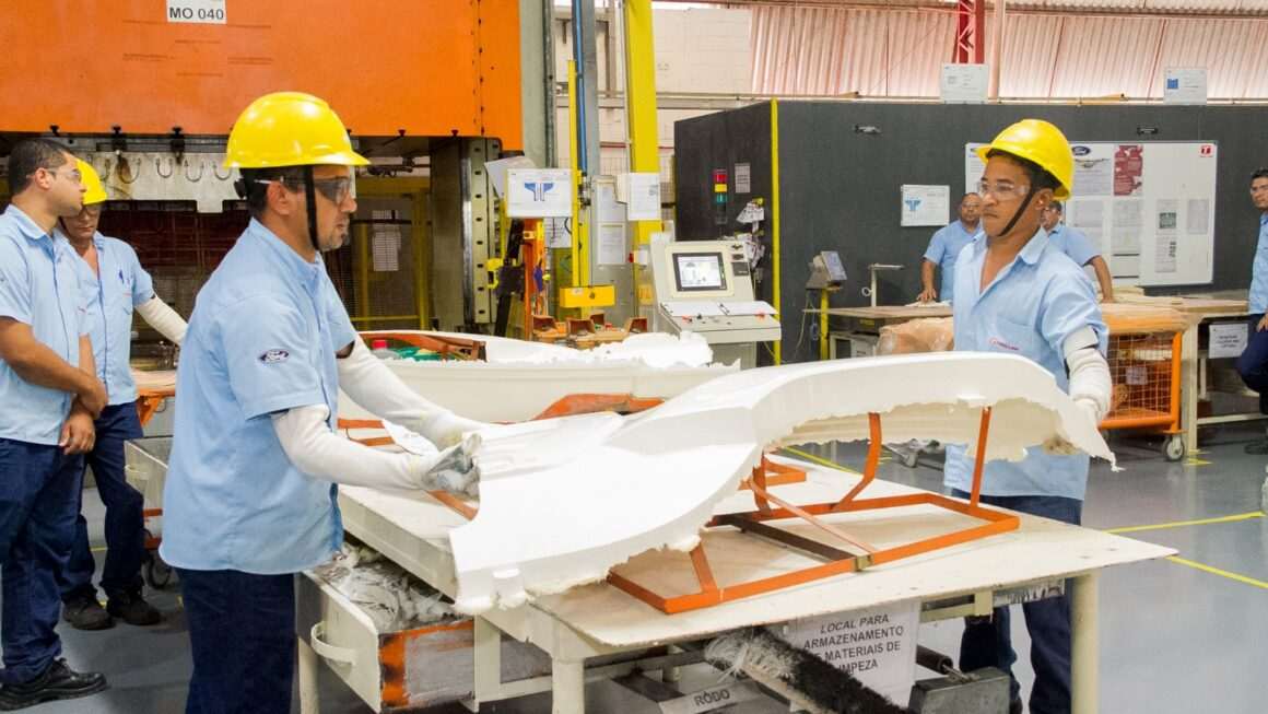 Indústria cearense cresce mais que o dobro da média nacional no segundo trimestre