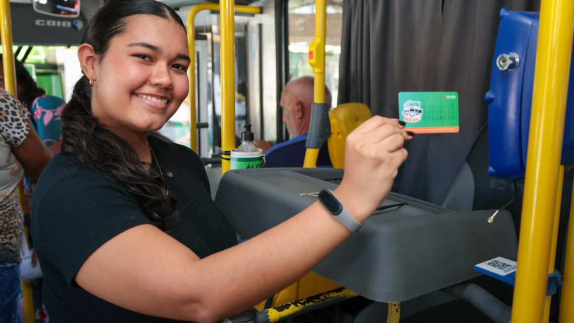 Mais de 30 mil trabalhadores cearenses já solicitaram VaiVem Trabalhador