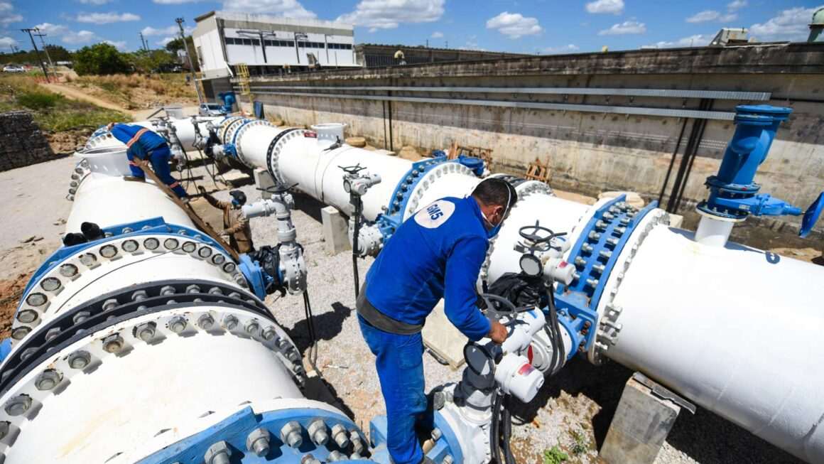 Transformação no Sertão do Ceará: Com investimento de R$ 64 milhões, 46 Cidades Recebem Novo Abastecimento de Água