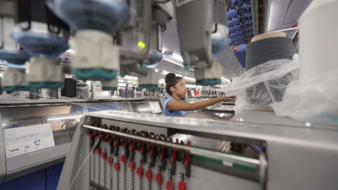 Ceará imparável: indústria avança 2,9% e puxa o crescimento do Nordeste