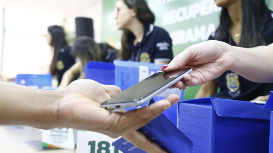 Meu Celular impulsiona redução de 21,1% nos roubos de celulares no Ceará em 2025; programa ultrapassa 11.600 mil aparelhos recuperados