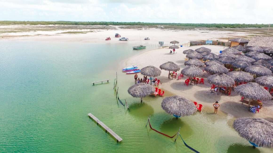 Com mais de 3,4 milhões de visitantes, turismo do Ceará cresce acima da média com 8,3% em 2025