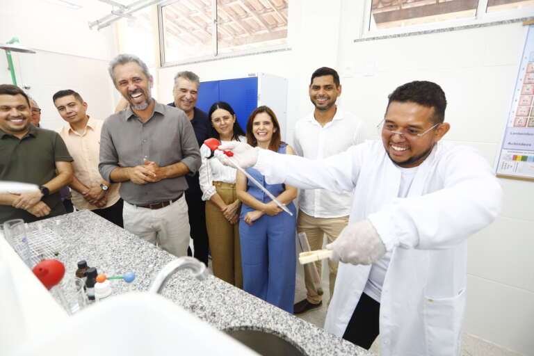 Governo do Ceará leva escola de tempo integral para o distrito de Retiro em Tejuçuoca