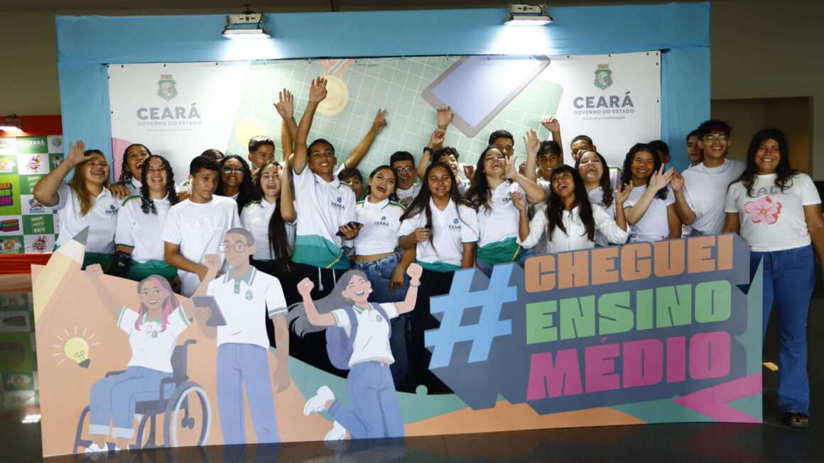 Cheguei | Novo Ensino Médio, Novos Sonhos: Estudantes da Rede Estadual Começam com Apoio Total