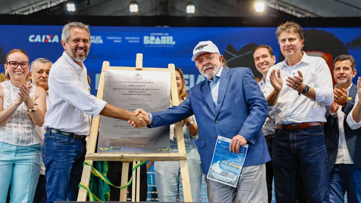 Lula entrega primeira etapa do ITA e chama projeto de homenagem ao povo do Ceará