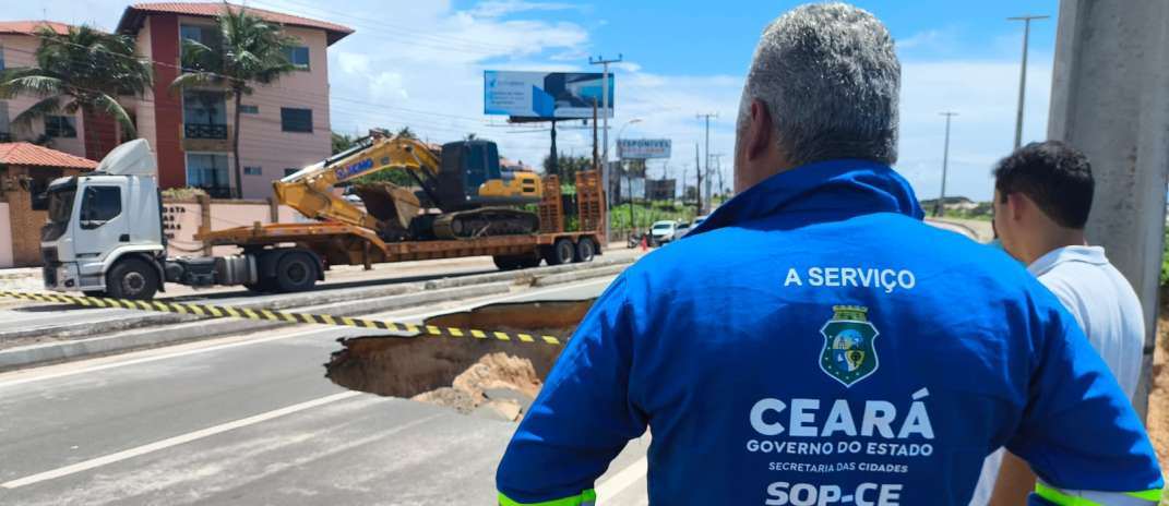 CEARÁ EM ALERTA: GOVERNO MOBILIZA FORÇA MÁXIMA APÓS OCORRÊNCIAS EM AQUIRAZ E TIANGUÁ E GOVERNADOR ELMANO VAI AO LOCAL ACOMPANHAR OPERAÇÃO