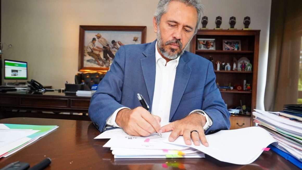 GOVERNO DO CEARÁ HOMOLOGA VAGAS PARA SOCIOEDUCADOR E MOVIMENTA CANDIDATOS